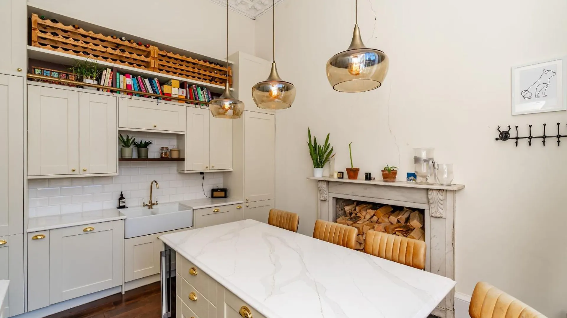 Stunning Flat, New Town, Edinburgh - Perfect Location 아파트 영국